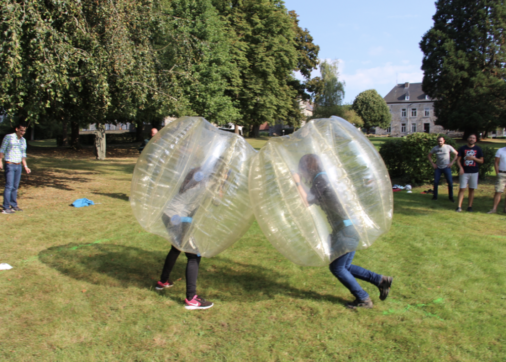 fight between 2 participants in Bubble Bump during the Jengame