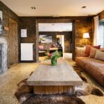 Living room with fireplace of Tero Lodge Francorchamps