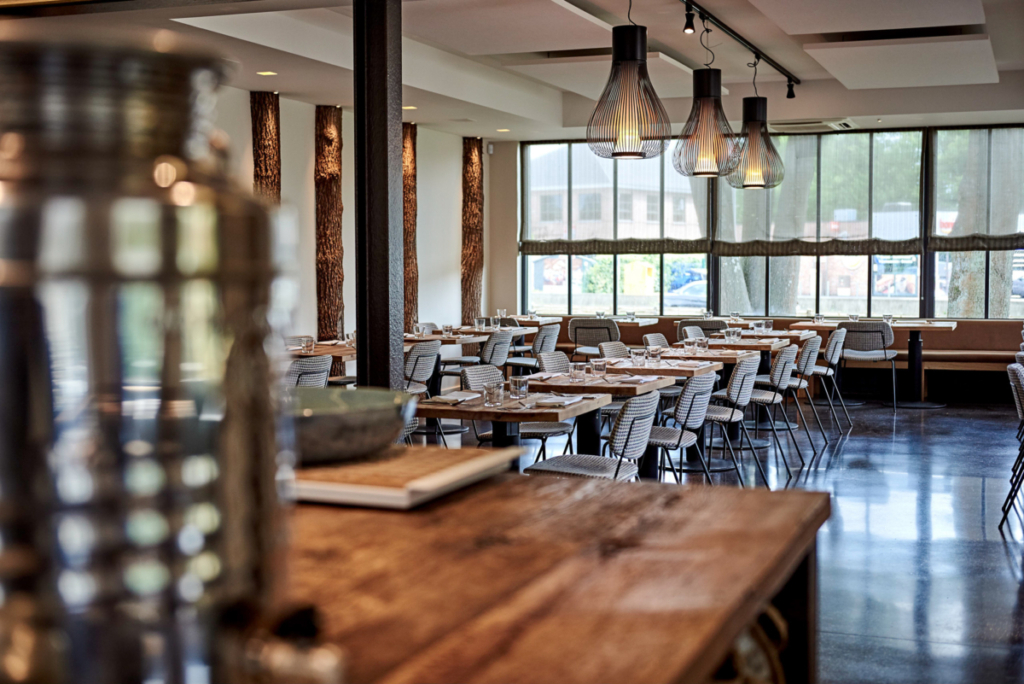 Salle intérieure du restaurant Tero Foodhouse Bierges